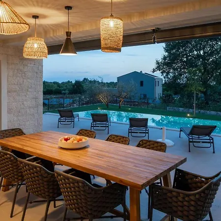Convivo Villa Nova Vas (Porec)