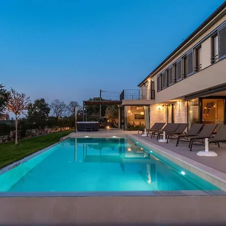 Convivo Villa Nova Vas (Porec)