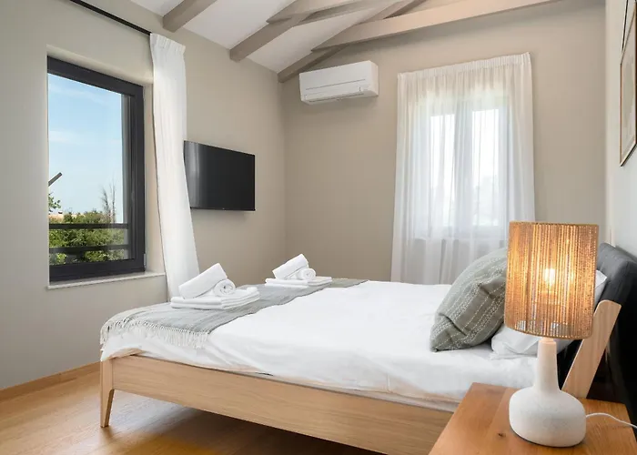 Convivo Villa Nova Vas (Porec)